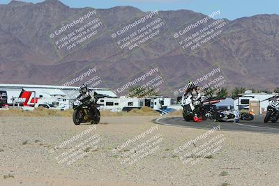media/Oct-19-2024-CVMA (Sat) [[7df39c5a0d]]/Race 4-Formula Middleweight/